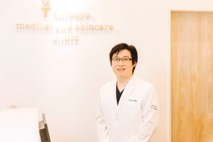 医師 譚 策